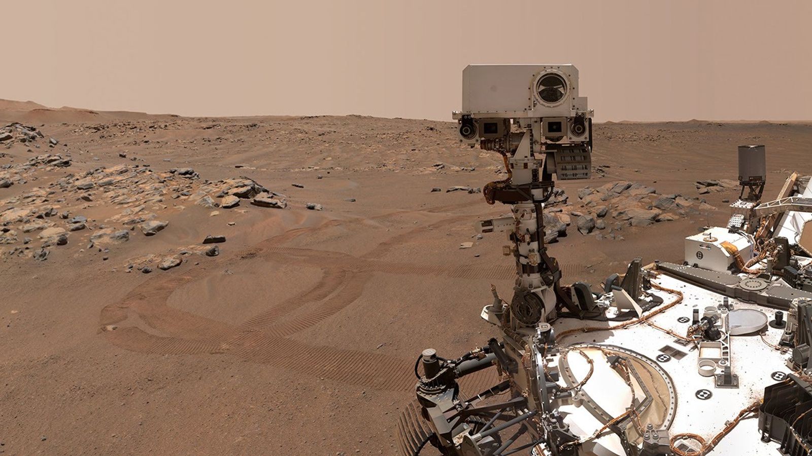 NASAs Perseverance Mars rover took this selfie on September 10, 2021.