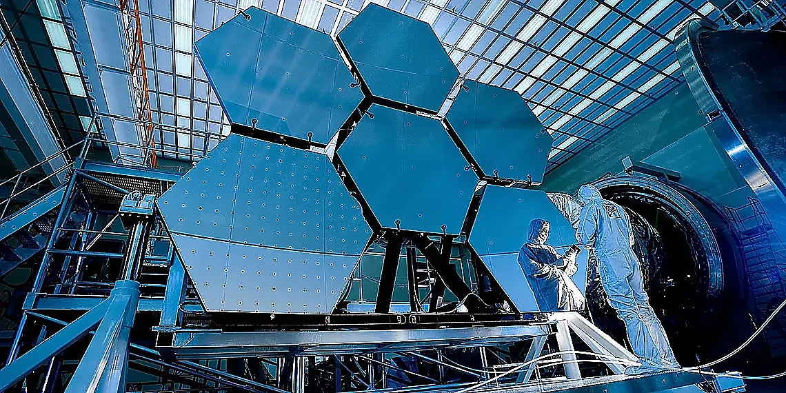 Stellar Bubbles: Cosmic Outflows Revealed