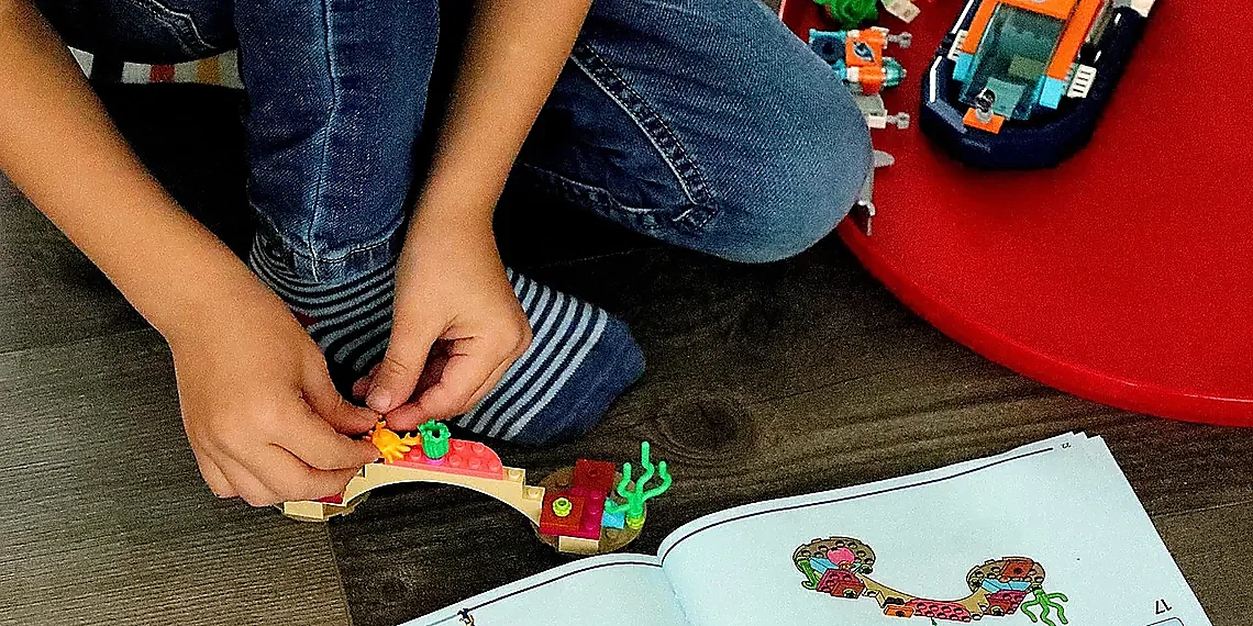 The Potential for Programmable Play – Lego Smart Bricks