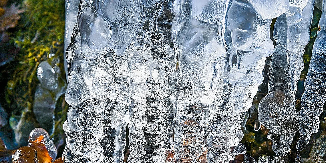 Crystals & Cryogenics: A Cold Combination – self-healing crystals