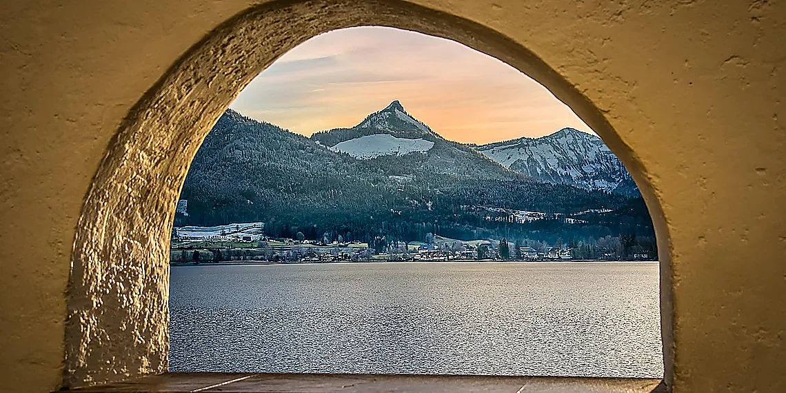 AI Designs New Molecules for Disease – Generative AI Molecules