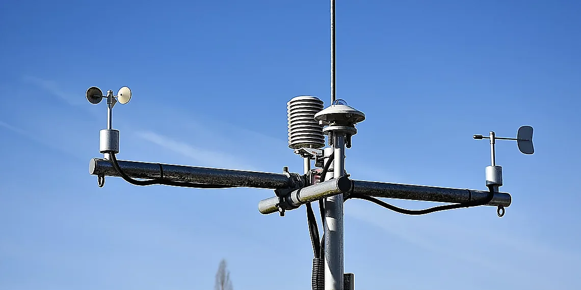 Weather Prediction & Resource Forecasting – AI clean energy